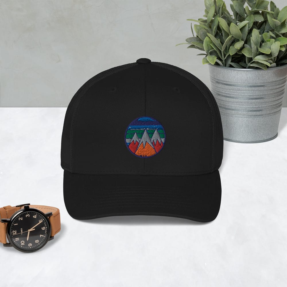 Elle Mountain Trucker Cap